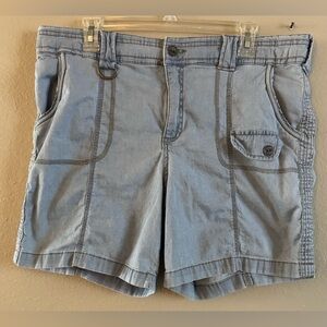 Syle & Co. Women's Light Blue Cargo Style Shorts Size 14 Pockets